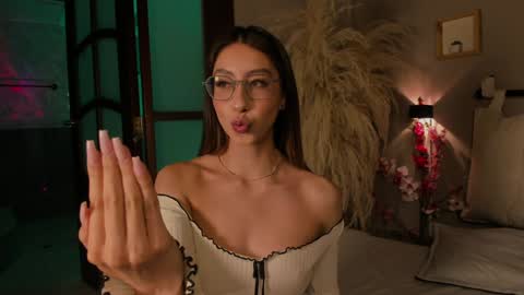 Snapshot of lua_ferch_ chatting on January 11, 2025, 12:29 pm ---Goys incredible photographs online show from January 11, 2025, 12:29 pm