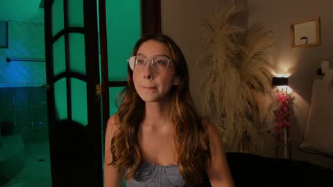 Snapshot of lua_ferch_ chatting on January 27, 2025, 11:43 am ---Goys incredible photographs online show from January 27, 2025, 11:43 am