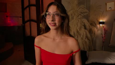 Snapshot of lua_ferch_ chatting on January 28, 2025, 12:32 pm ---Goys incredible photographs online show from January 28, 2025, 12:32 pm