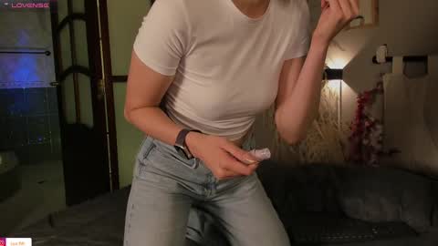 Snapshot of lua_ferch_ chatting on February 20, 2025, 1:08 pm ---Goys incredible photographs online show from February 20, 2025, 1:08 pm