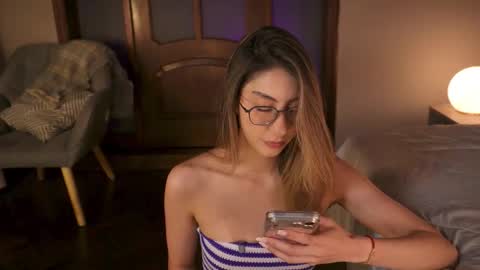 Snapshot of lua_ferch_ chatting on November 24, 2025, 1:11 pm ---Goys incredible photographs online show from November 24, 2025, 1:11 pm