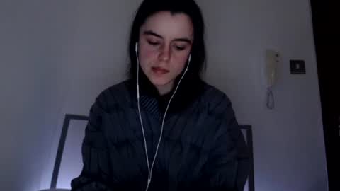 luana online show from January 16, 2025, 10:23 pm