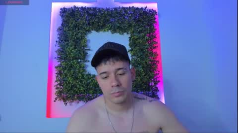 Snapshot of luc_sforza chatting on October 31, 2025, 1:23 pm luc_sforza online show from October 31, 2025, 1:23 pm