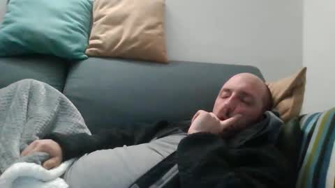 Snapshot of lucabeech88 chatting on February 13, 2025, 8:34 pm Luca online show from February 13, 2025, 8:34 pm