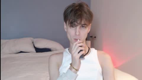 lucacharm online show from January 2, 2025, 3:48 am