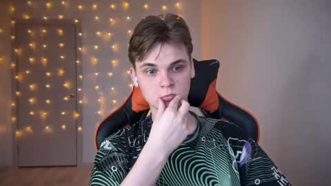 Snapshot of lucas_dany chatting on January 10, 2025, 5:37 am Lucas Gill online show from January 10, 2025, 5:37 am