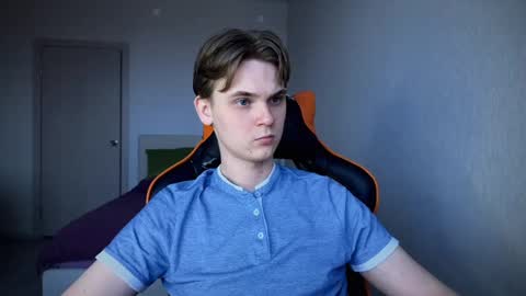 Snapshot of lucas_dany chatting on March 6, 2025, 3:13 am Lucas Gill online show from March 6, 2025, 3:13 am