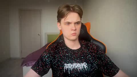 Snapshot of lucas_dany chatting on March 8, 2025, 12:09 pm Lucas Gill online show from March 8, 2025, 12:09 pm