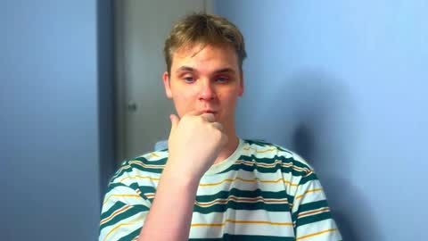 Snapshot of lucas_dany chatting on October 19, 2025, 10:43 pm Lucas Gill online show from October 19, 2025, 10:43 pm