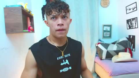 Snapshot of lucas_luxx1 chatting on September 11, 2025, 12:27 pm Lucas Luxx online show from September 11, 2025, 12:27 pm