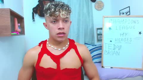 Snapshot of lucas_luxx1 chatting on October 17, 2025, 1:20 am Lucas Luxx online show from October 17, 2025, 1:20 am