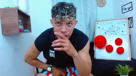 Snapshot of lucas_luxx1 chatting on December 5, 2025, 11:52 am Lucas Luxx online show from December 5, 2025, 11:52 am