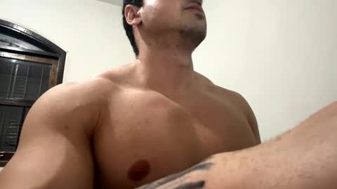 Snapshot of lucasfit24 chatting on January 22, 2025, 11:21 pm lucasfit24 online show from January 22, 2025, 11:21 pm