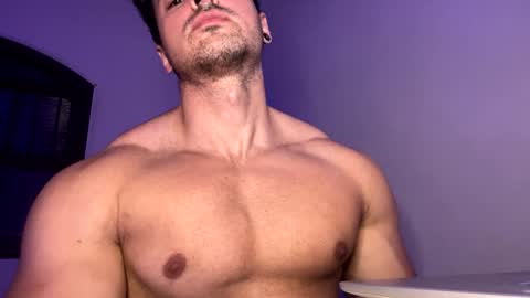 Snapshot of lucasfit24 chatting on February 5, 2025, 11:39 pm lucasfit24 online show from February 5, 2025, 11:39 pm