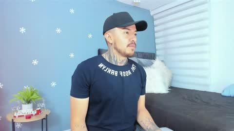 Snapshot of luci_fer15 chatting on January 7, 2025, 1:17 am Luci y Fer online show from January 7, 2025, 1:17 am