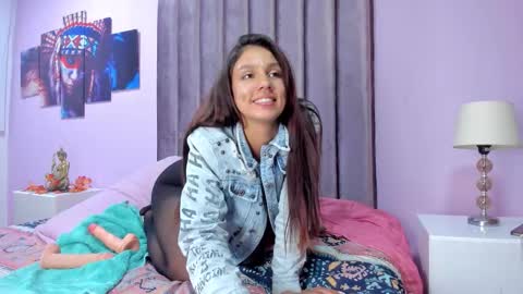 Snapshot of luci_ramirez chatting on November 19, 2025, 4:01 am Luciana Ramirez Sofia Collins online show from November 19, 2025, 4:01 am