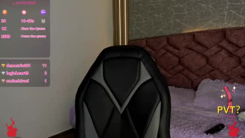 lucia star  online show from December 2, 2024, 10:23 pm