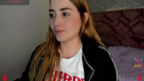 lucia star  online show from January 2, 2025, 4:24 pm