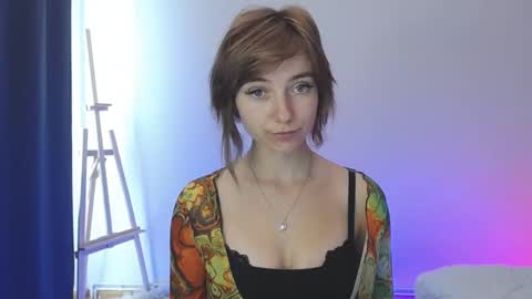 Snapshot of luciacam20 chatting on December 2, 2024, 9:35 am Lucy online show from December 2, 2024, 9:35 am