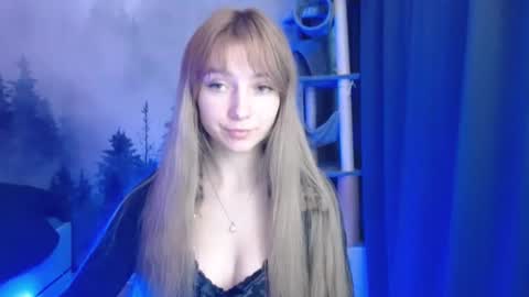 Snapshot of luciacam20 chatting on December 12, 2024, 10:34 am Lucy online show from December 12, 2024, 10:34 am