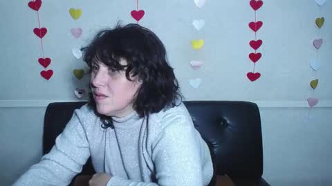 Snapshot of luciami chatting on February 2, 2025, 1:02 am LuciaMi online show from February 2, 2025, 1:02 am