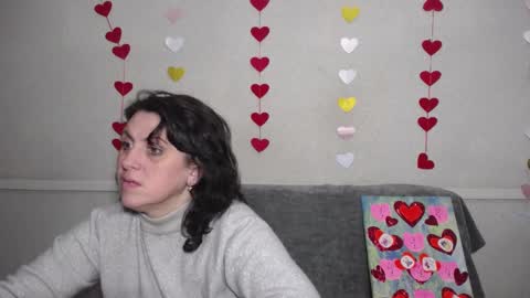 Snapshot of luciami chatting on February 15, 2025, 12:11 pm LuciaMi online show from February 15, 2025, 12:11 pm