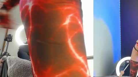 Snapshot of luciana_hunters chatting on December 5, 2025, 12:03 pm luciana_hunters online show from December 5, 2025, 12:03 pm