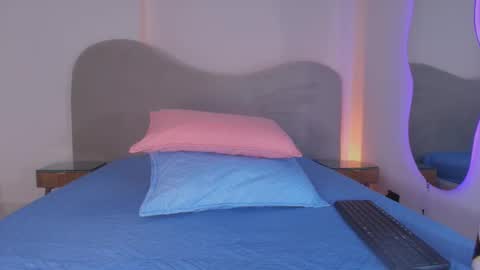 instagram luciana417  online show from December 17, 2025, 3:12 am