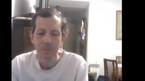 Snapshot of lucianoaxel chatting on February 15, 2025, 9:59 pm Luciano online show from February 15, 2025, 9:59 pm
