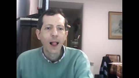 Snapshot of lucianoaxel chatting on September 18, 2025, 1:40 am Luciano online show from September 18, 2025, 1:40 am