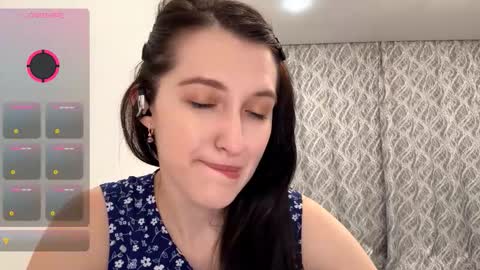 Mary online show from November 7, 2025, 12:16 pm