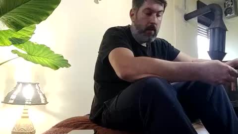 Lucifergotharder online show from November 10, 2025, 10:47 am