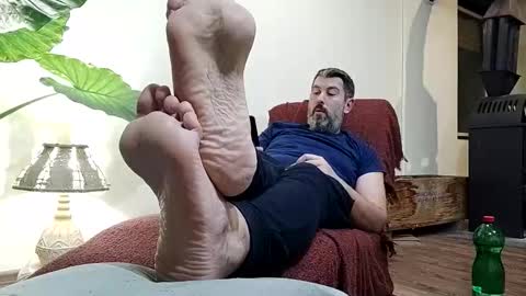 Lucifergotharder online show from December 5, 2025, 4:14 pm