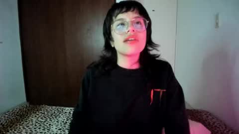 camila online show from September 30, 2025, 5:34 am