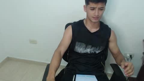 Snapshot of lucifferr_ chatting on February 27, 2025, 11:48 pm leonel online show from February 27, 2025, 11:48 pm