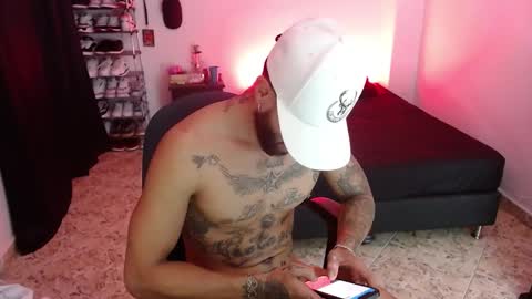 luciifer_hills online show from December 17, 2024, 8:54 pm