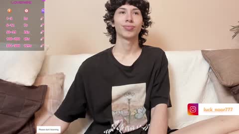 Noor online show from January 29, 2025, 8:35 pm