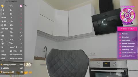 Snapshot of lucky__lady_ chatting on February 8, 2025, 10:51 pm lucky__lady_ online show from February 8, 2025, 10:51 pm