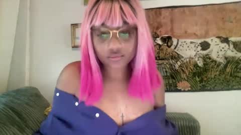 Snapshot of luckylaci777 chatting on October 9, 2025, 5:22 pm luckylaci777 online show from October 9, 2025, 5:22 pm