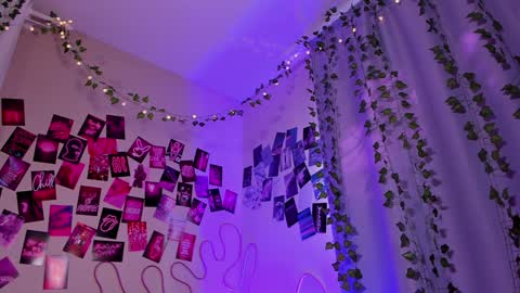 Alisa online show from January 22, 2025, 6:52 am