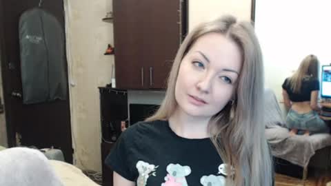 Snapshot of luckyshotgirl chatting on March 11, 2025, 3:56 pm LuckyShot online show from March 11, 2025, 3:56 pm