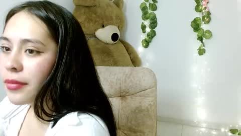 lucy1609 online show from October 9, 2025, 8:07 pm