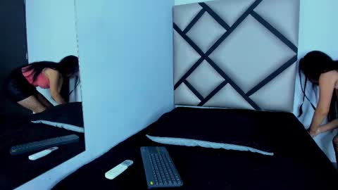 Snapshot of lucy__23 chatting on September 10, 2025, 4:56 am online show from September 10, 2025, 4:56 am