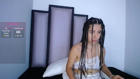 Snapshot of lucy__23 chatting on September 25, 2025, 3:54 am online show from September 25, 2025, 3:54 am