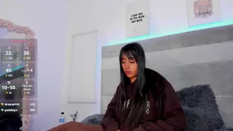 Lucy online show from November 27, 2025, 1:13 pm