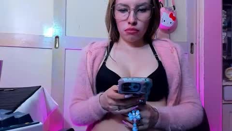 Snapshot of lucy_s3x chatting on November 12, 2025, 5:30 am Lulu online show from November 12, 2025, 5:30 am