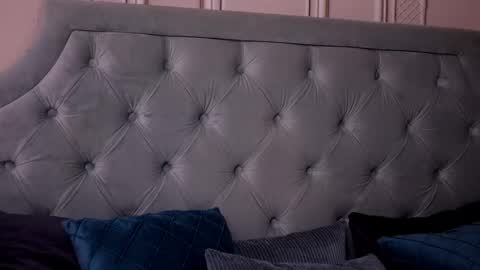 LucyAddison online show from February 9, 2025, 10:31 am