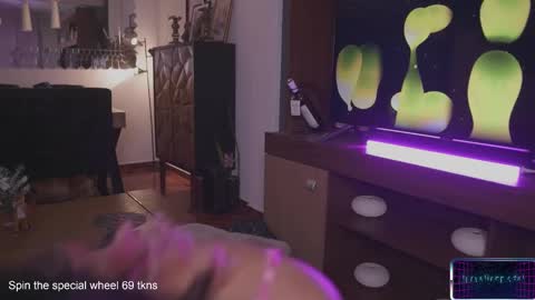 Lucy Alien  online show from December 21, 2024, 1:04 am