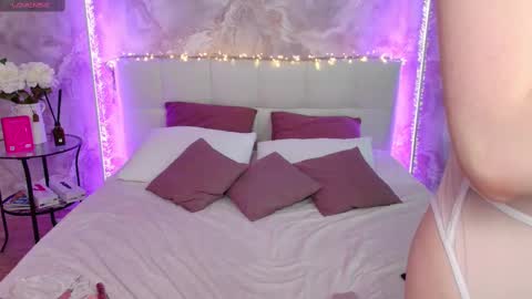 Snapshot of lucyhornydoll chatting on March 5, 2025, 9:49 am Lucy online show from March 5, 2025, 9:49 am