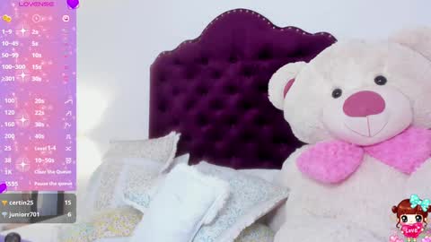 Snapshot of lucyluy chatting on December 22, 2024, 8:38 am Instagramlucyluy10 online show from December 22, 2024, 8:38 am